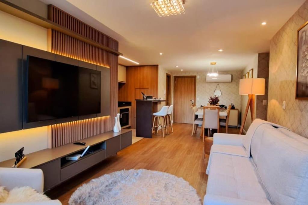 Luxuoso Apartamento Em Gramado - 2 Suites Exterior photo